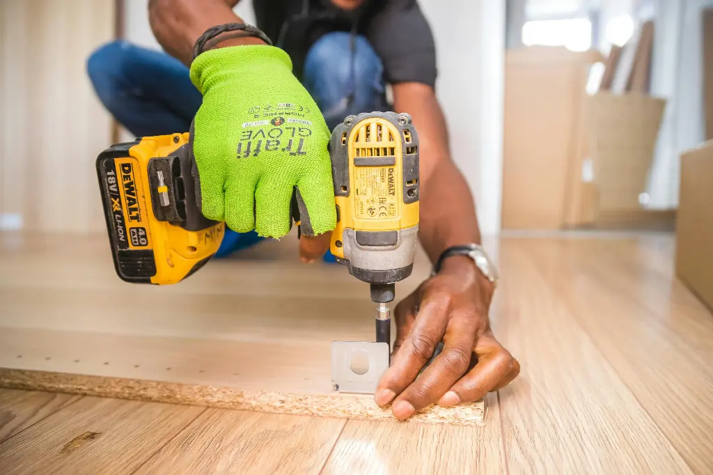 Book Carpenter